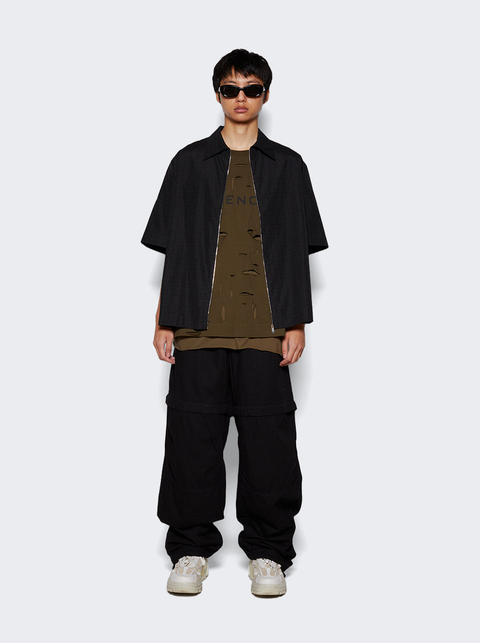 BM71GL3Y8Y305_Khaki_02.jpg