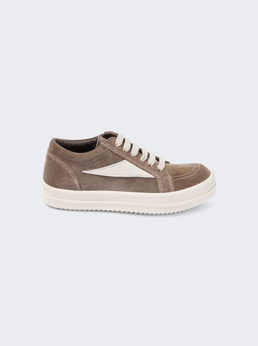 BG02C6891 LVSLMU_Brown_02.jpg