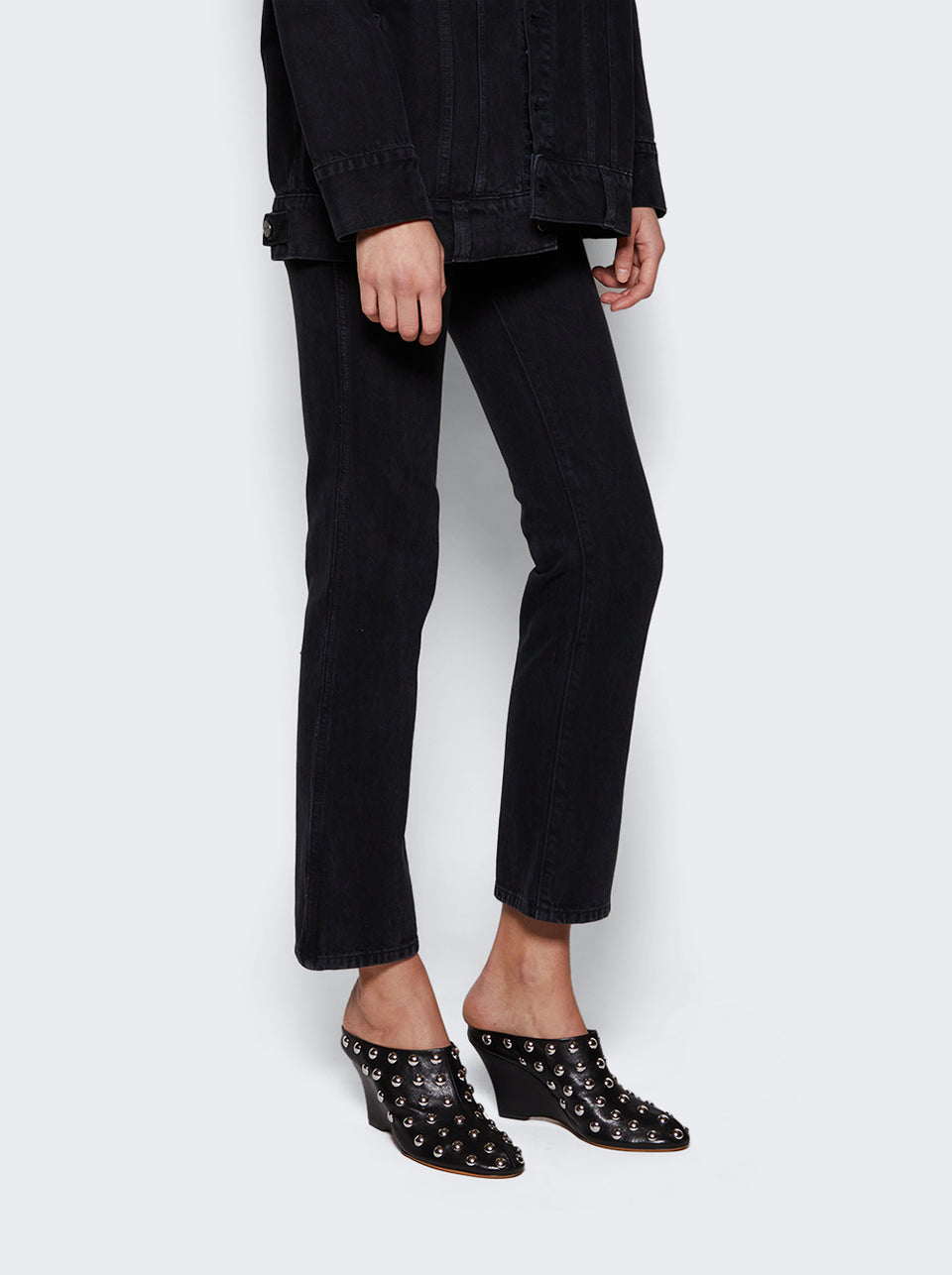 F6018-847 L847_Black_02.jpg
