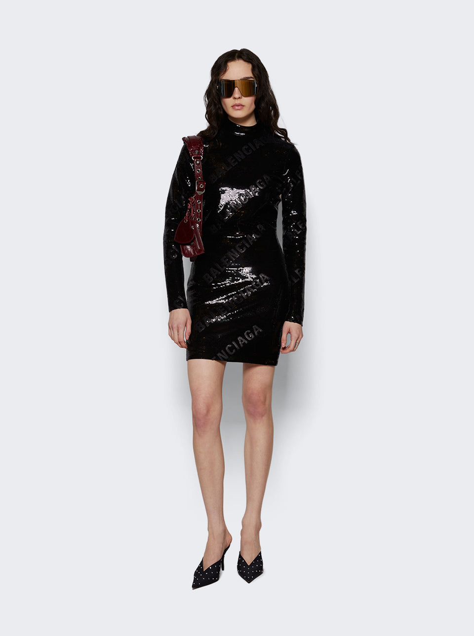 725104 TMR68_Black_02.jpg