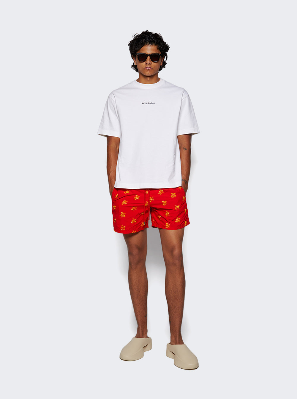 MISBC493_Red_02.jpg