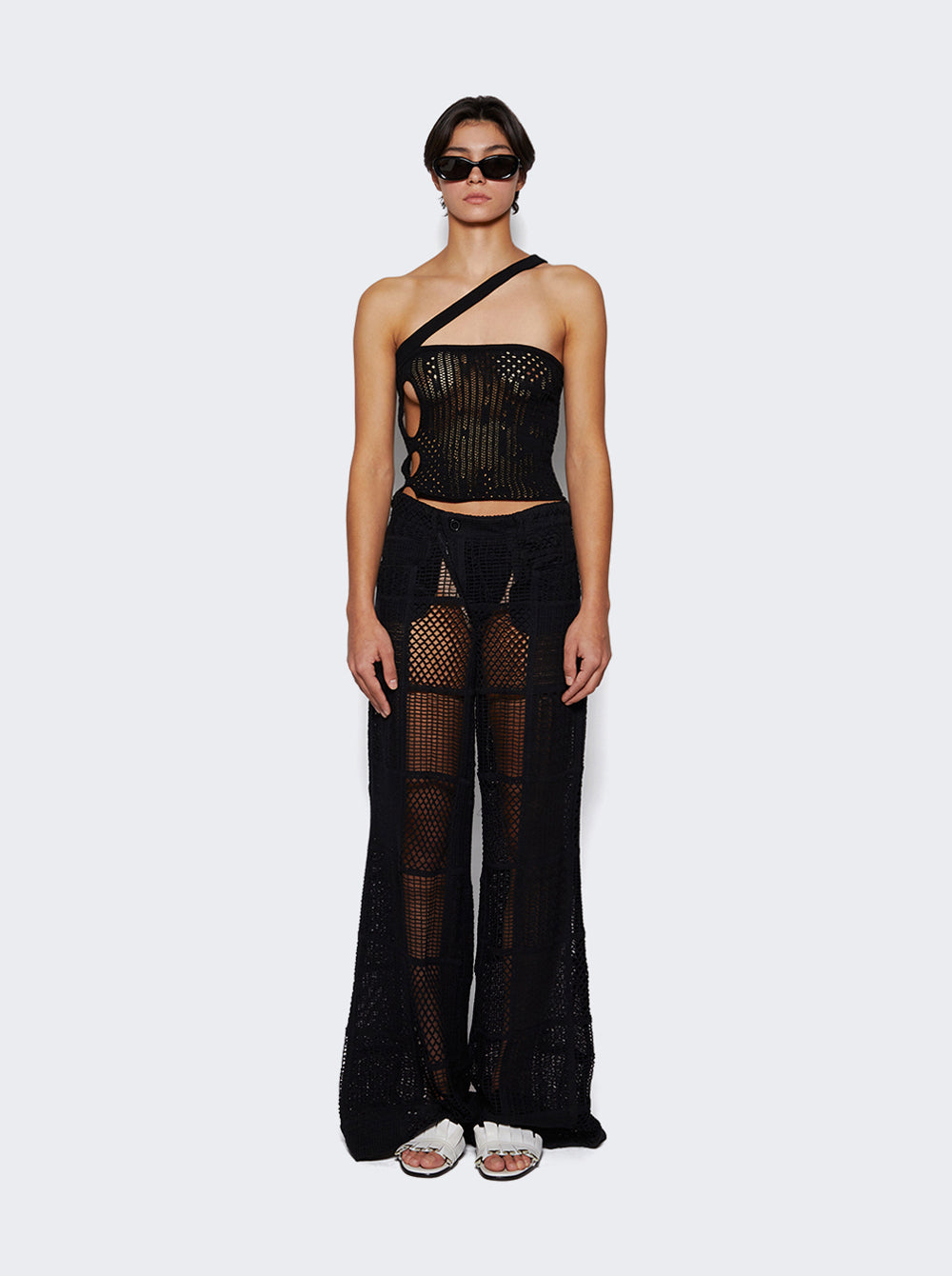 REAW23K_05B_Black_02.jpg