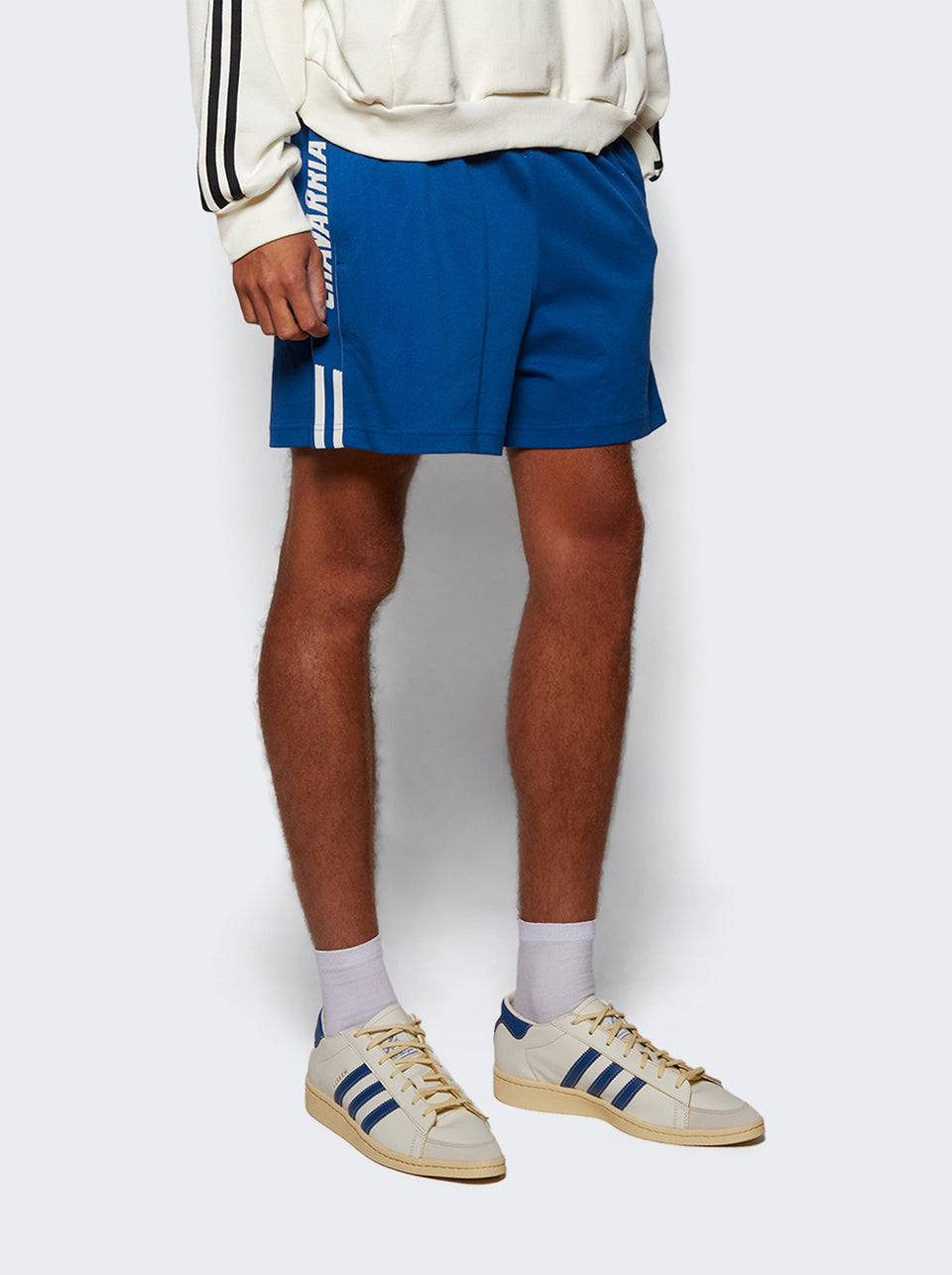 JR6862_Blue_02.jpg