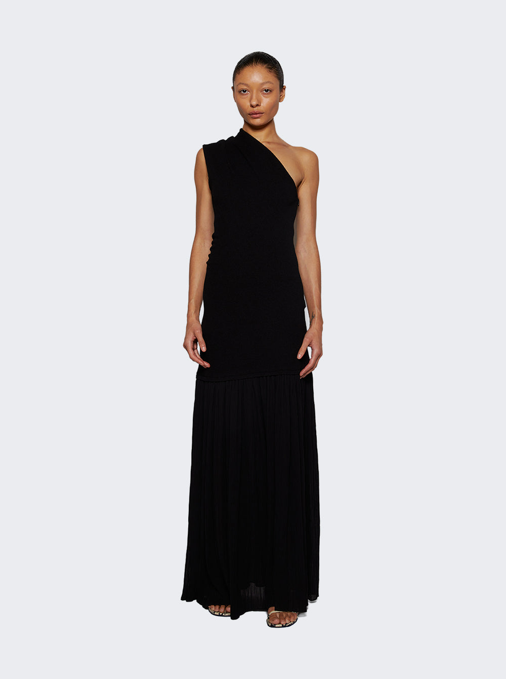 R2513014_Black_02.jpg