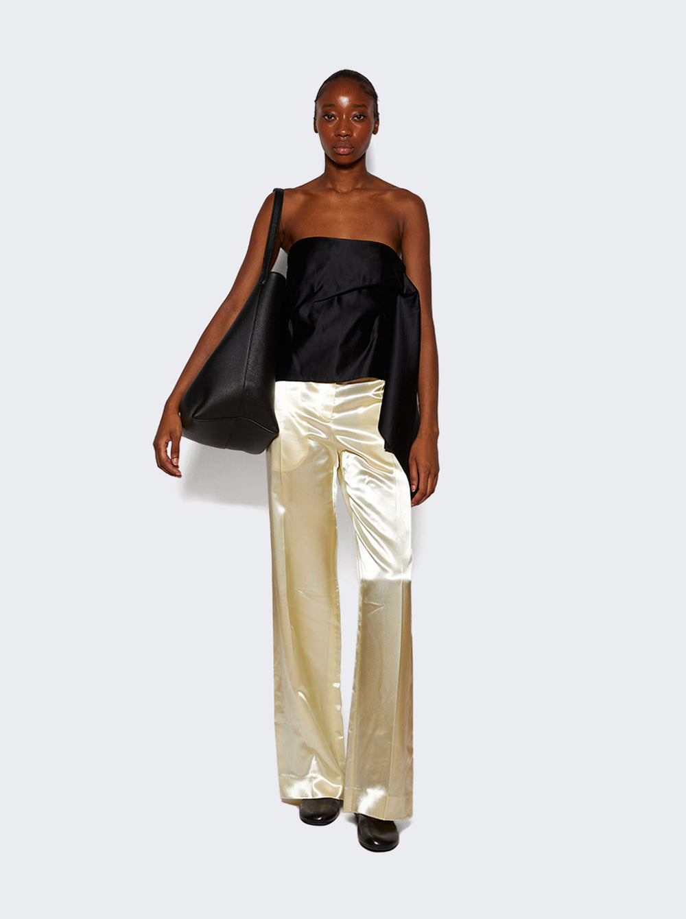 8130-W2994_Black_02.jpg