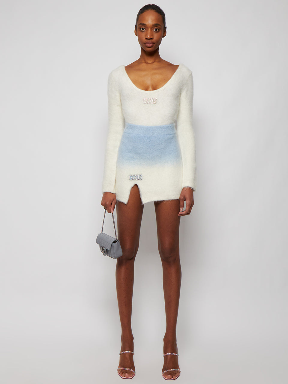 FW22W020007_White_02.jpg