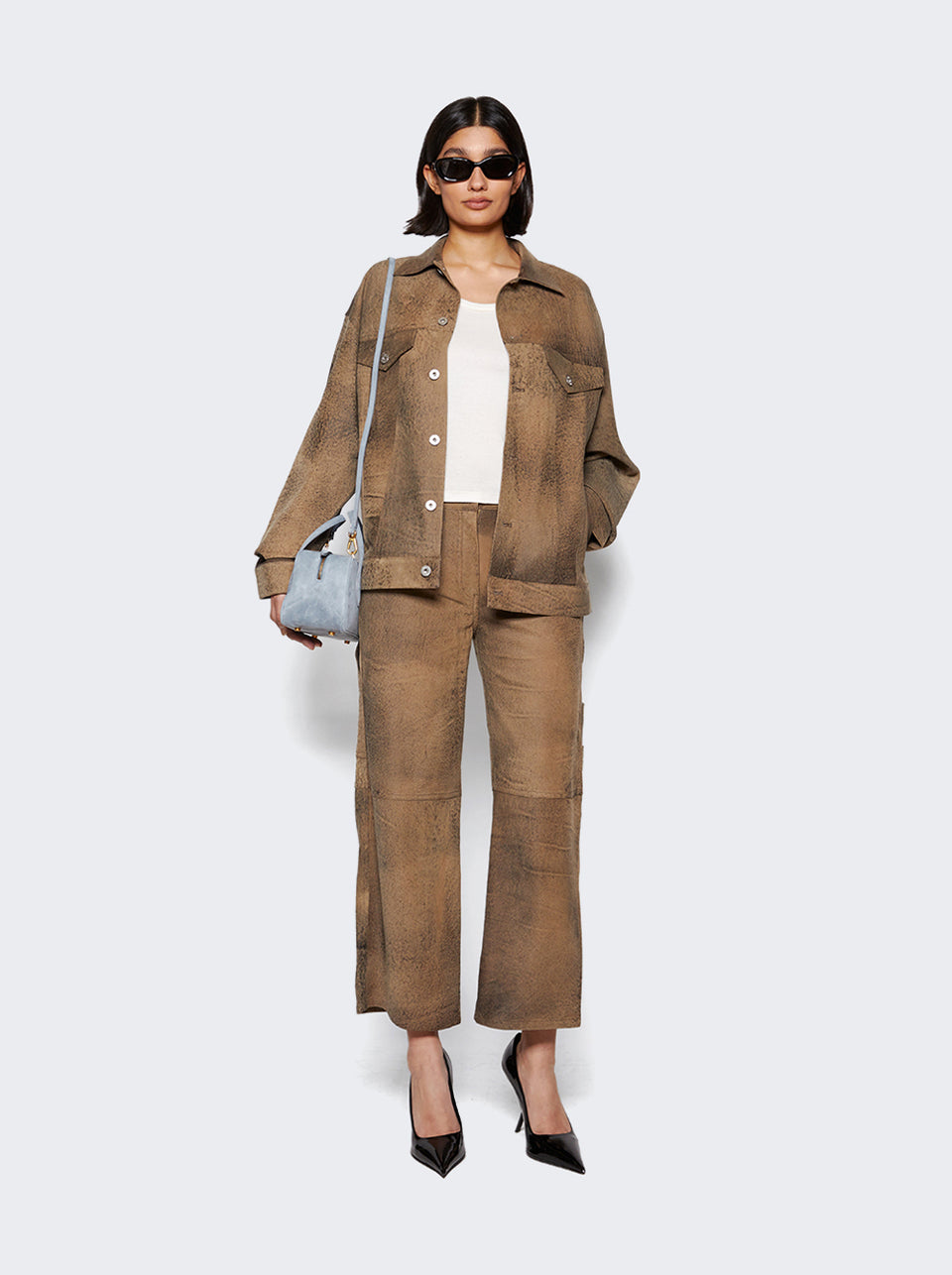 INT-715-SS24_Brown_02.jpg