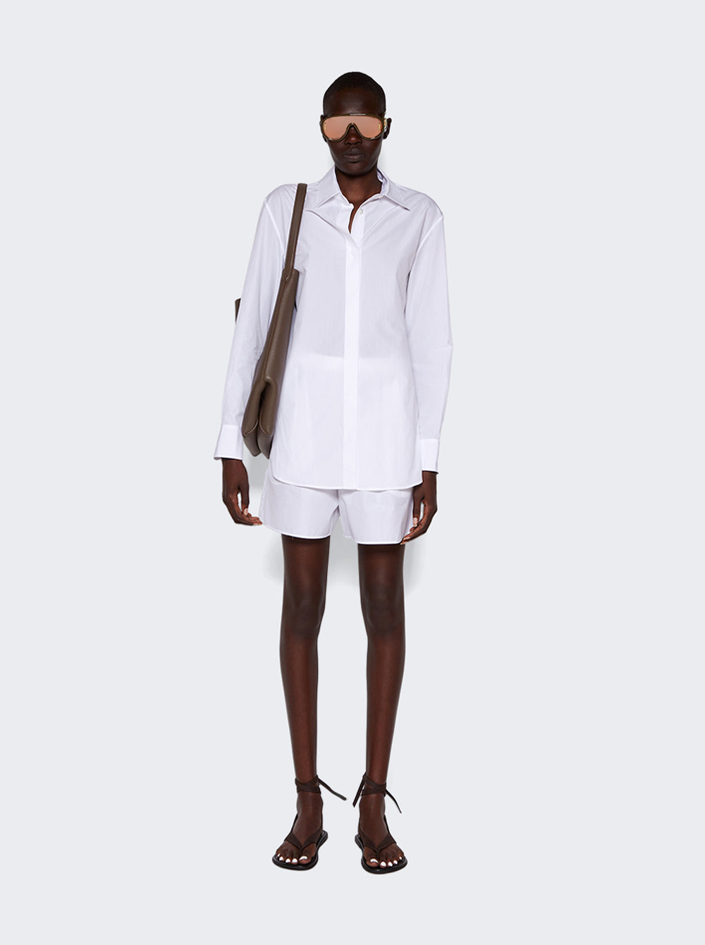 7307 W2439_White_02.jpg