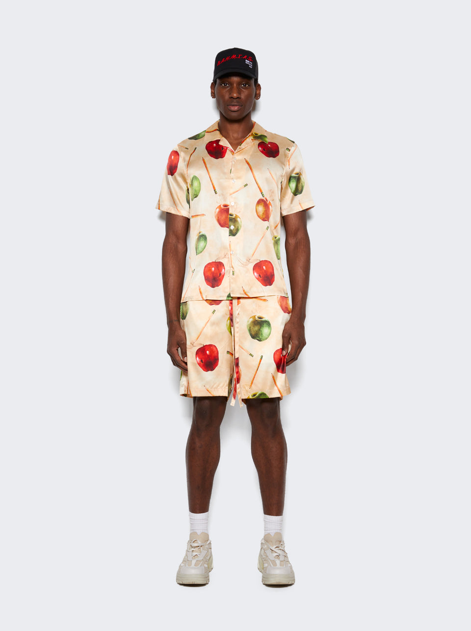 SS23-W23-ST1-270_Beige_02.jpg