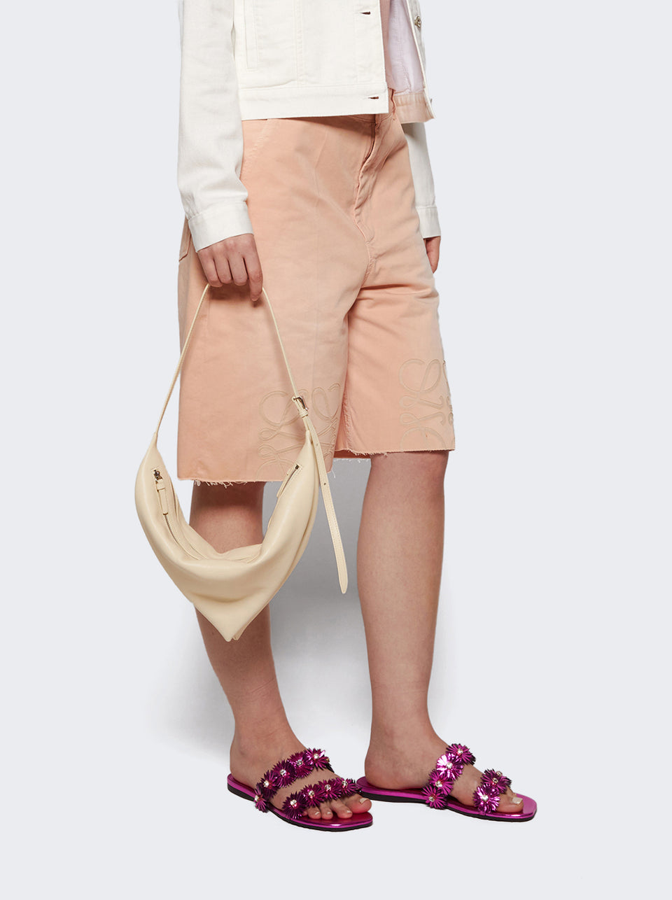 HB252088_Beige_02.jpg