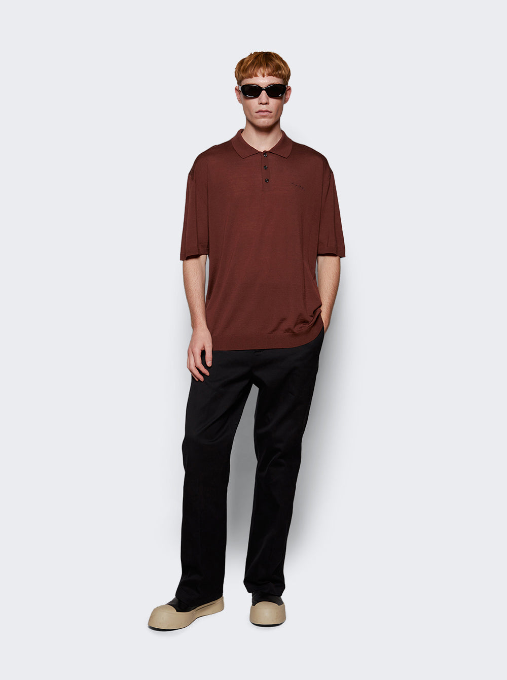 POMG0061E0 UFW531_Red_02.jpg