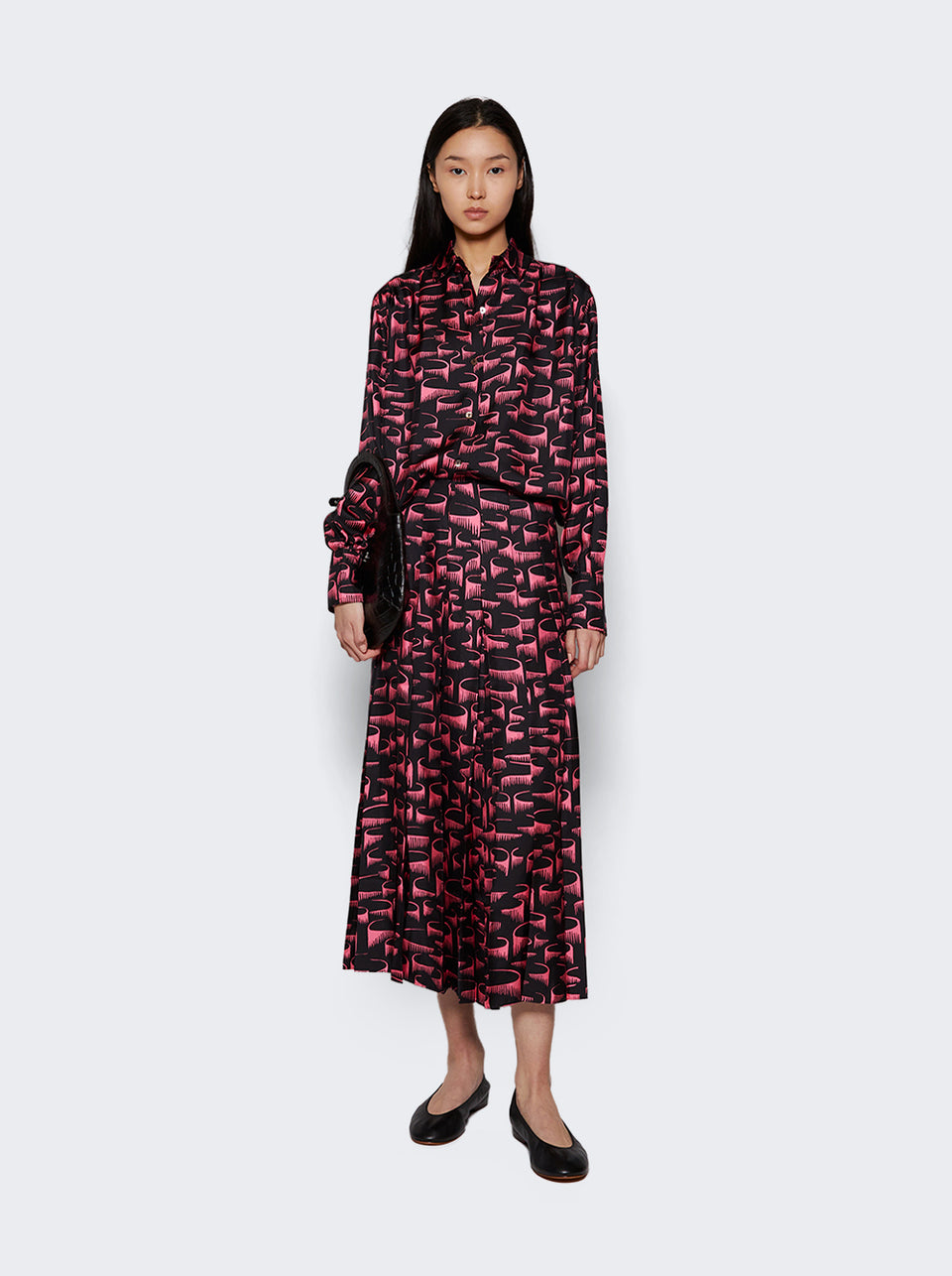 AHFW23S001_Pink_02.jpg