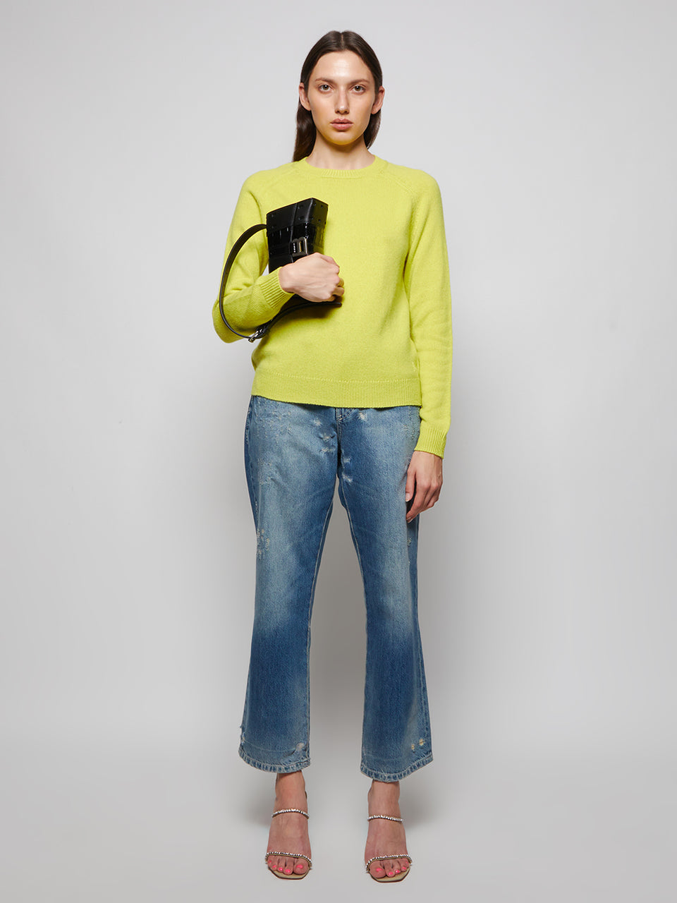 MIF21_Yellow_02.jpg