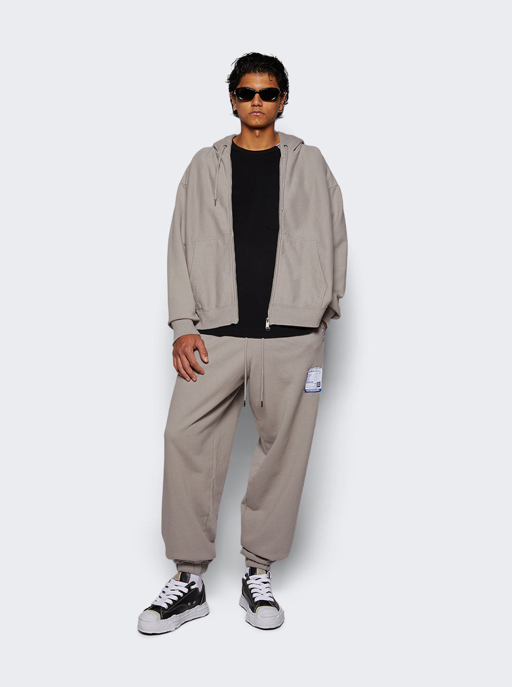 I12TS512_Black_02.jpg