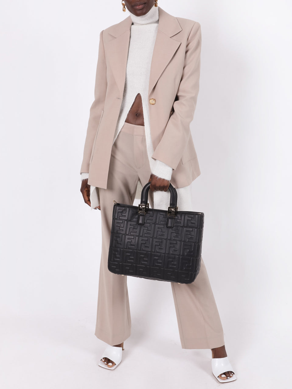 6800BKW-A20_Beige_02.jpg