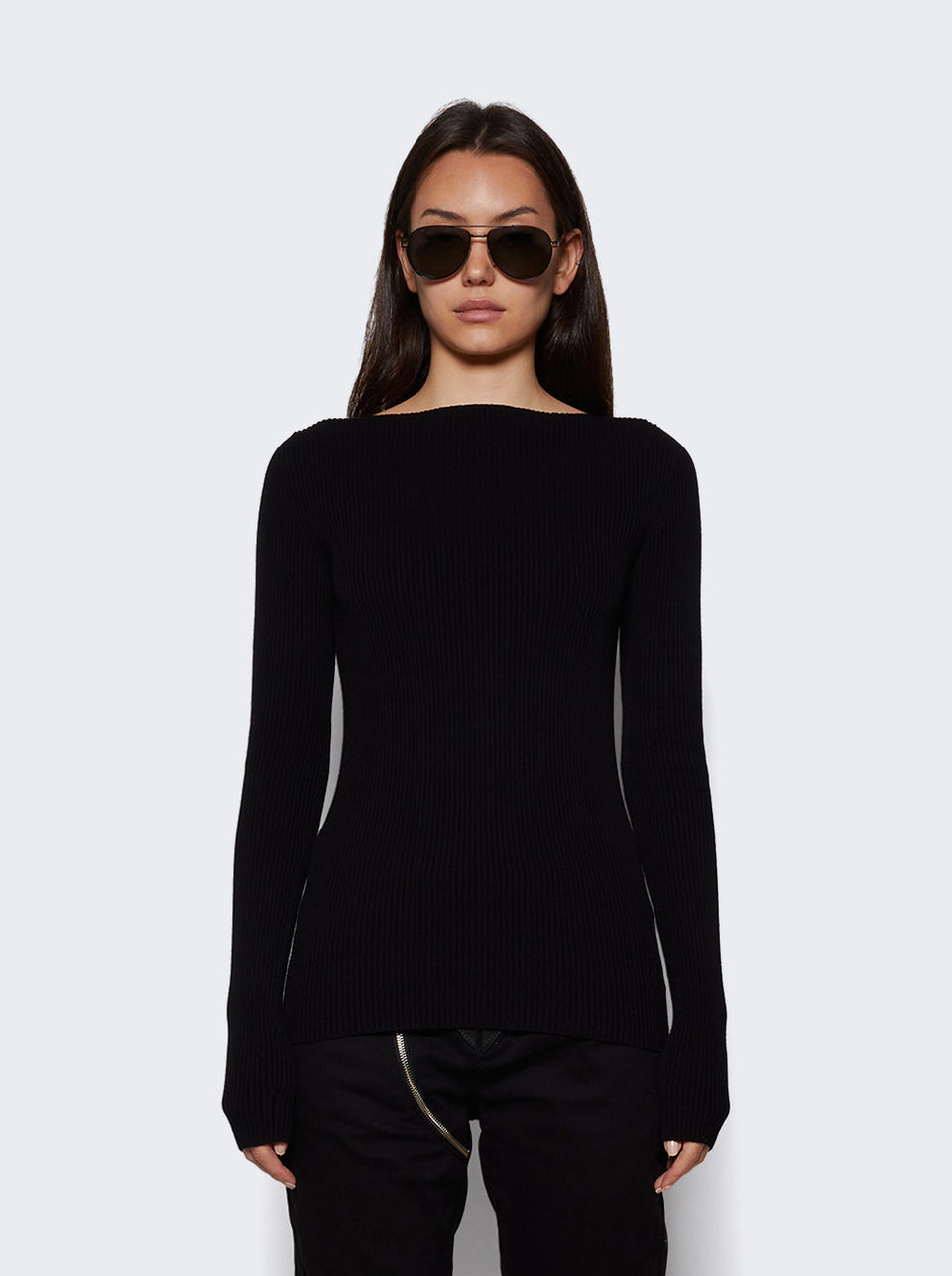 RP02E4683 RIBVI_Black_03.jpg