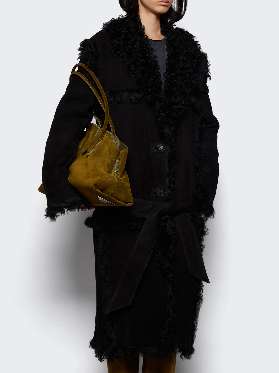 251WCC00086 LBT136AA_Black_03.jpg
