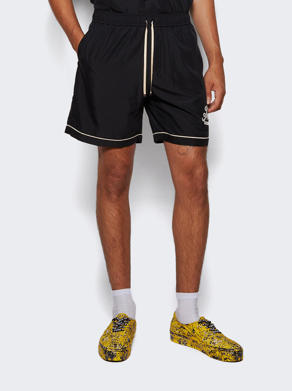AMSHCA1121_Black_03.jpg