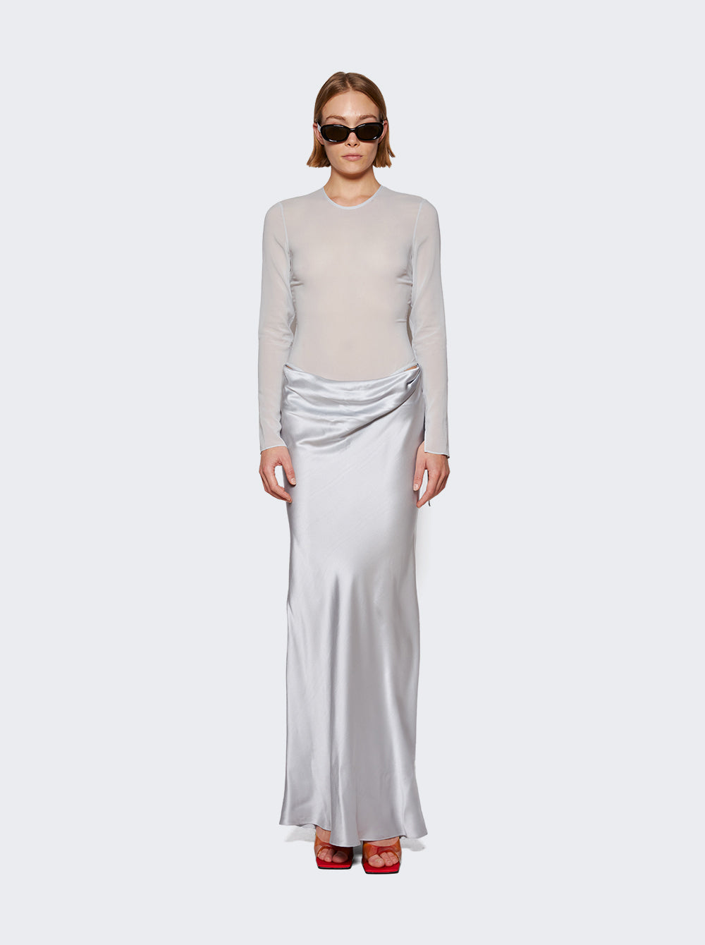 22043093_Silver_03.jpg