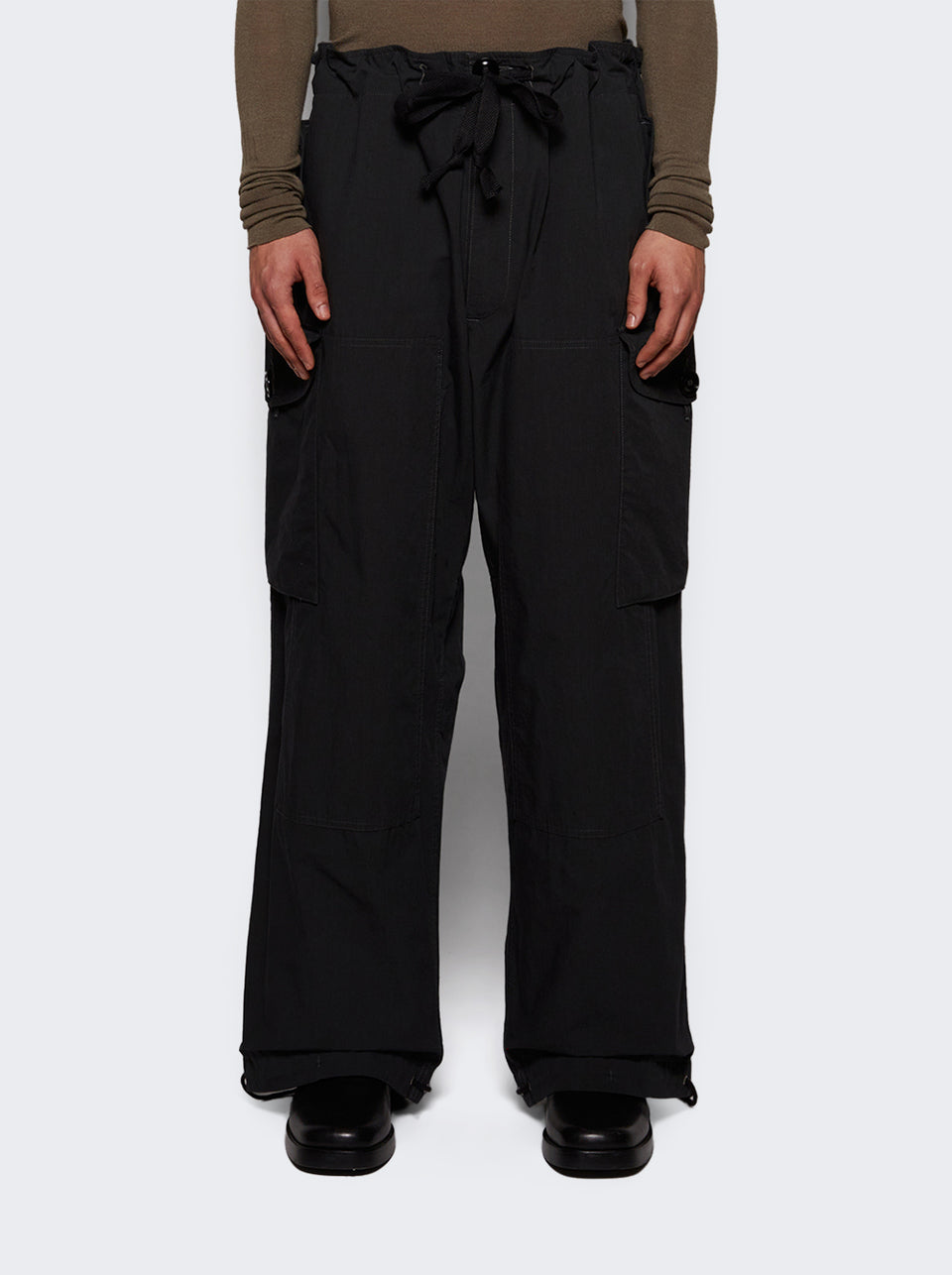 S50KA0670 M35289_Black_03.jpg