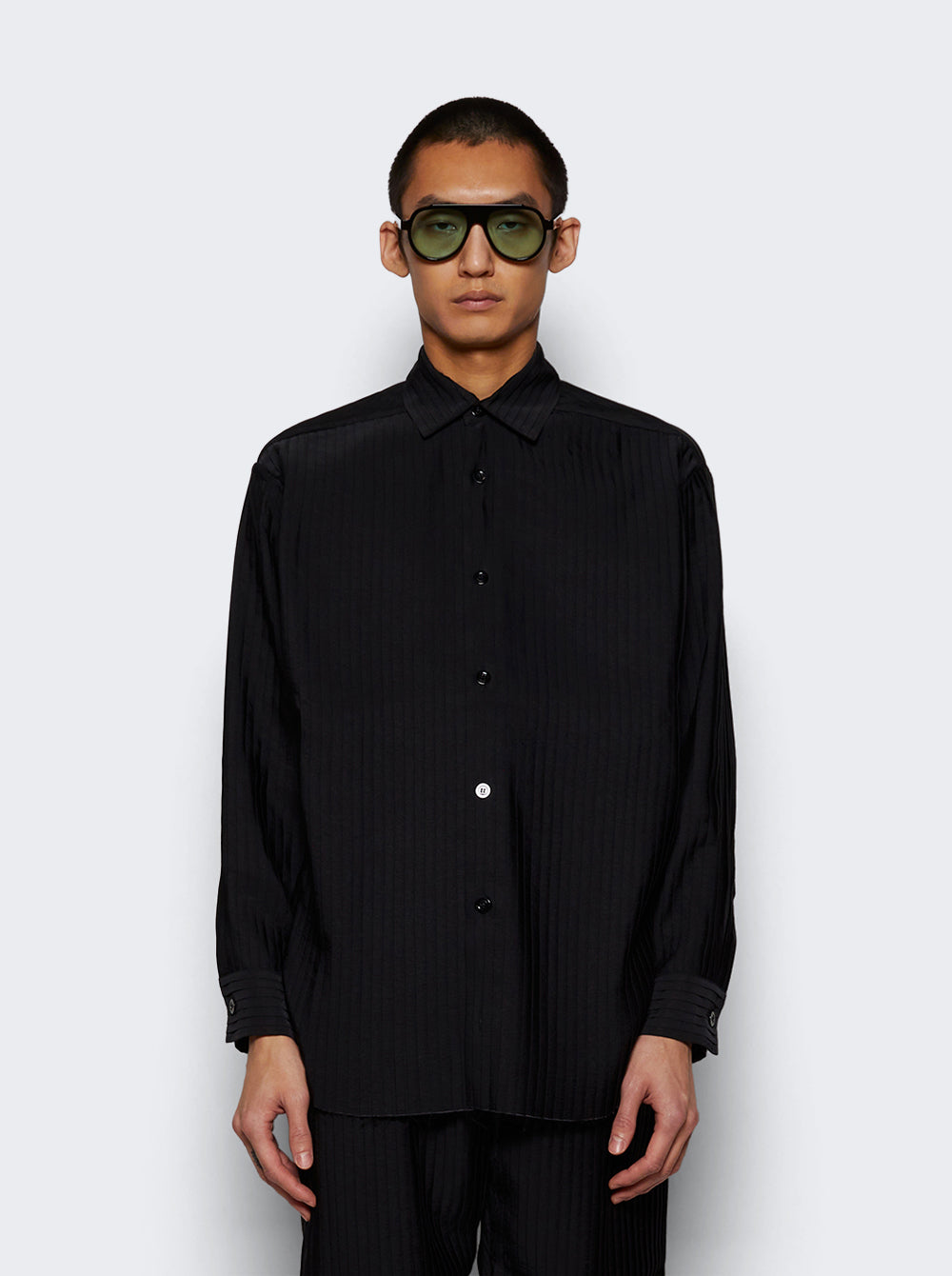 CM S25 SH 100_Black_03.jpg