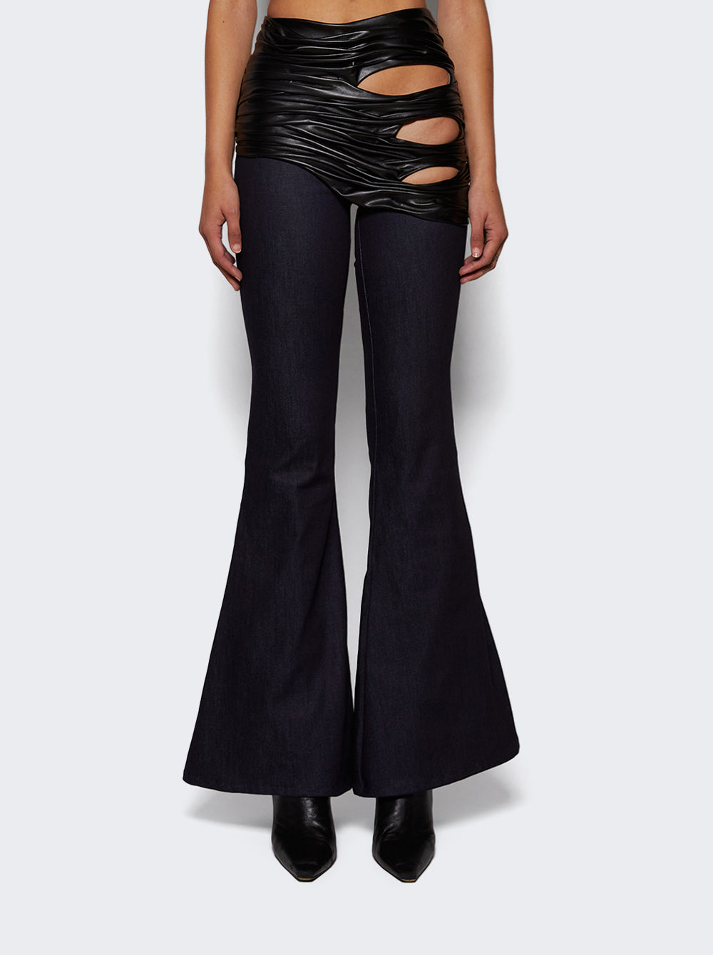 Temptress Jeans_Blue_03.jpg
