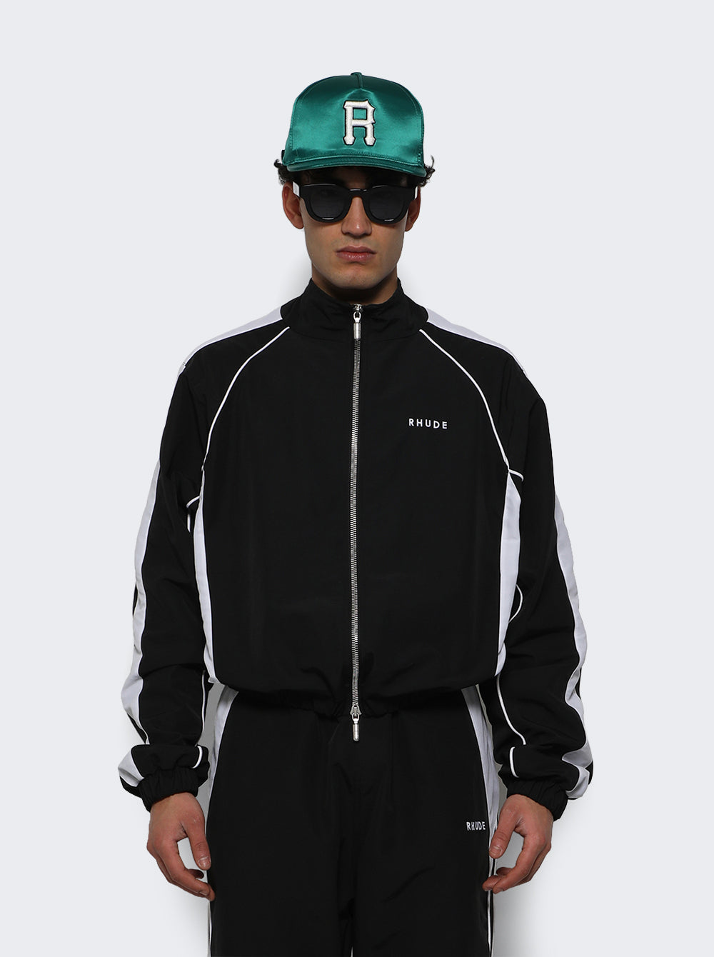 RHFW25JA02041_Black_03.jpg