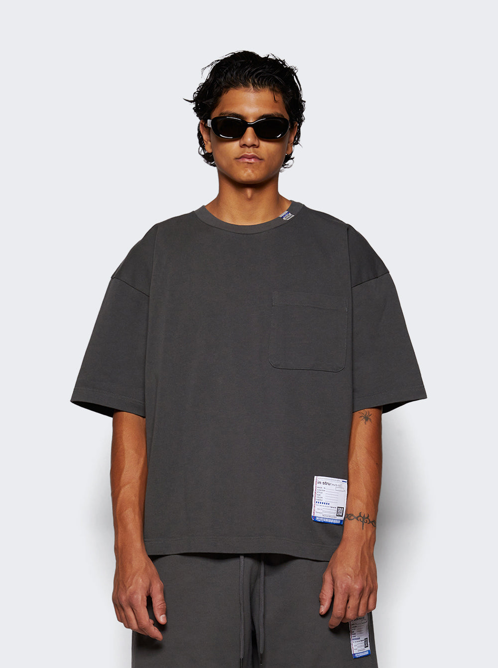 I12TS512_Grey_03.jpg