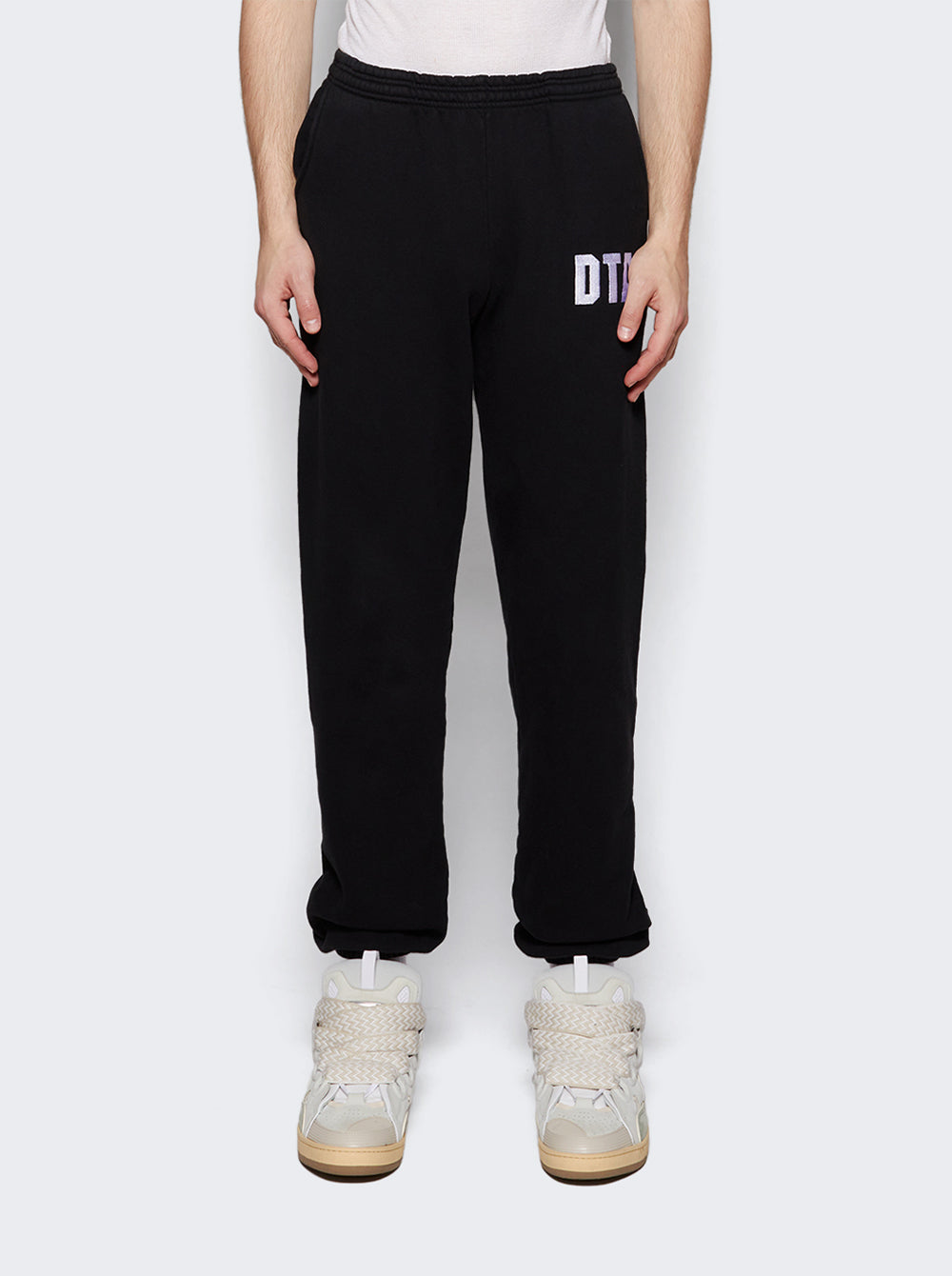 N23LLP00DTA_Black_03.jpg