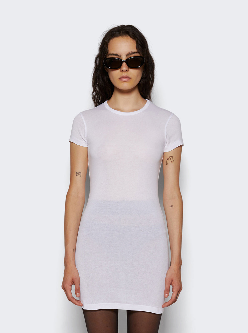W5063R17_White_03.jpg