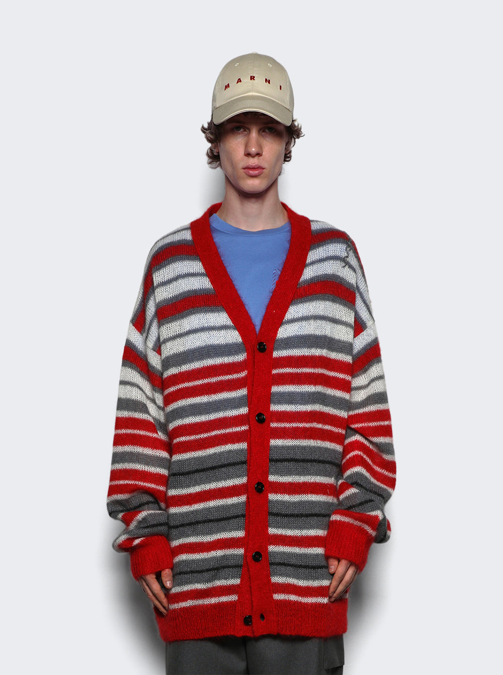 CDMG0153Q0 UFU178_Red_03.jpg