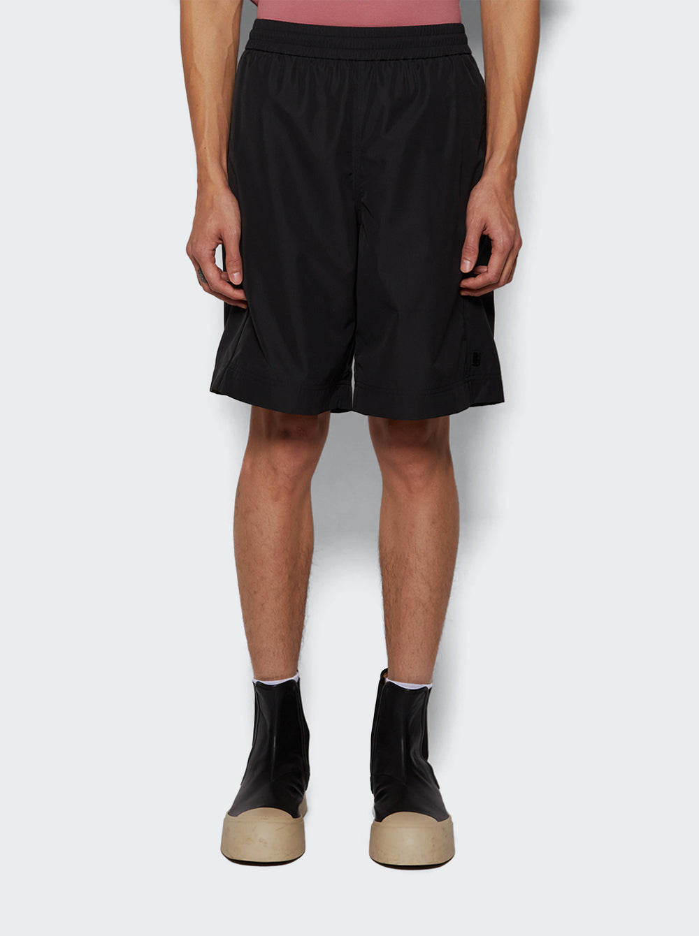 BM51G515L8001_Black_03.jpg