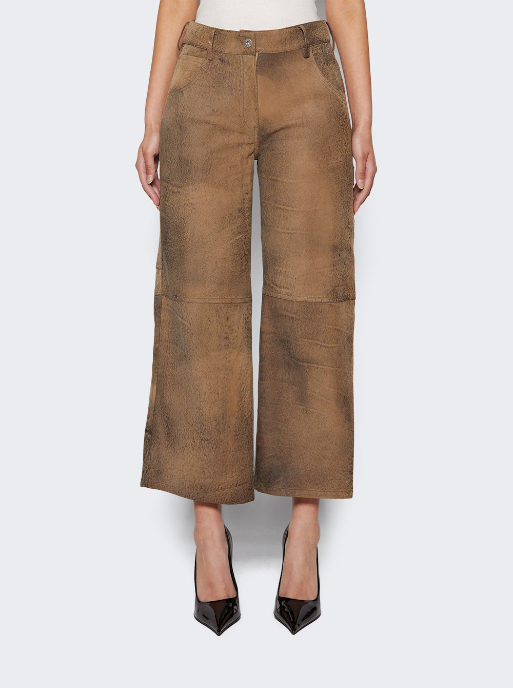 INT-715-SS24_Brown_03.jpg