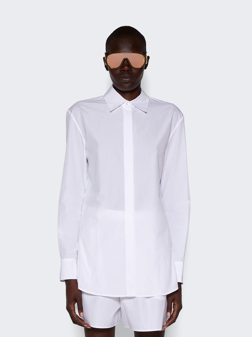 7307 W2439_White_03.jpg