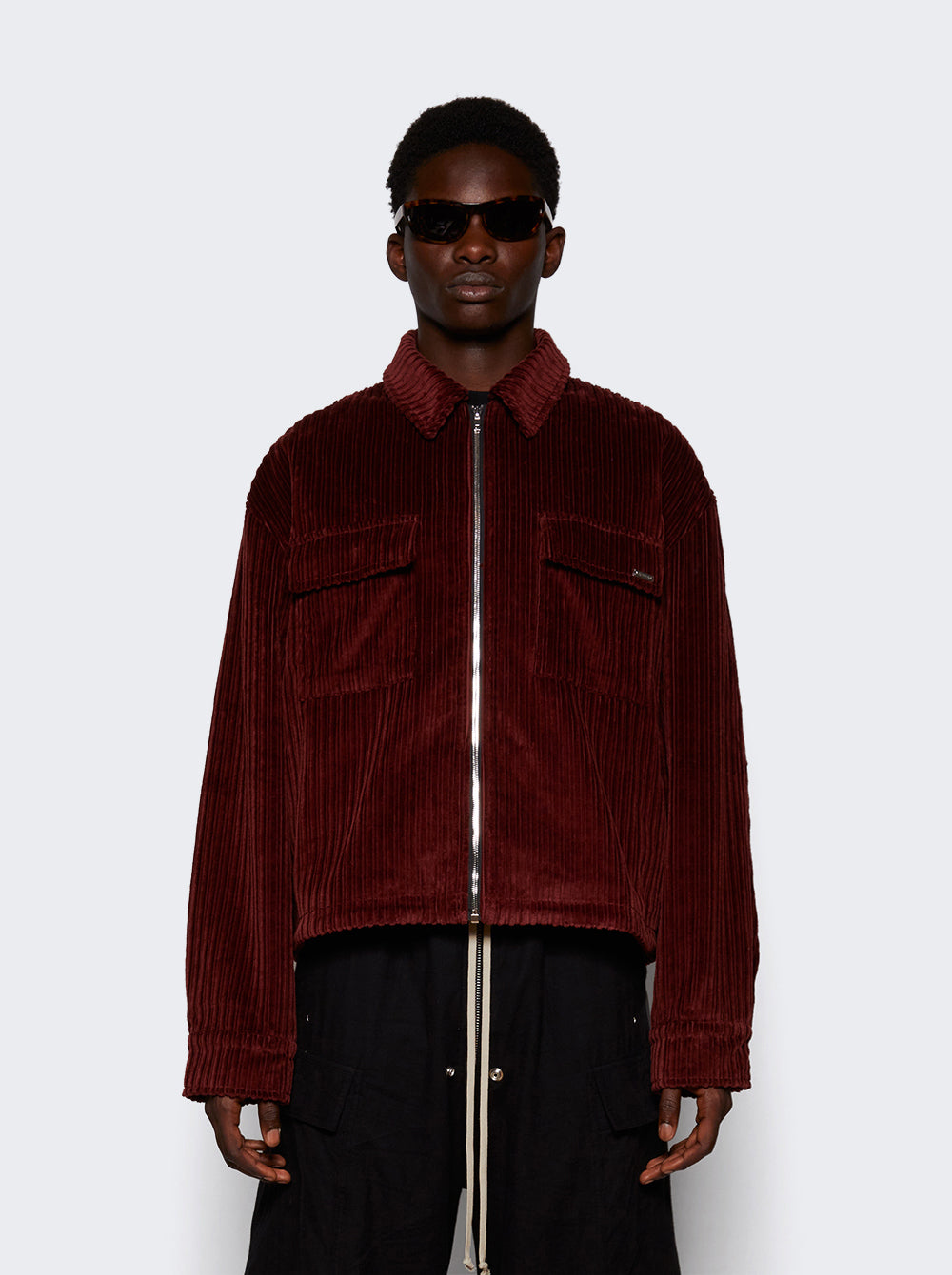 W38-S8-811_Burgundy_03.jpg