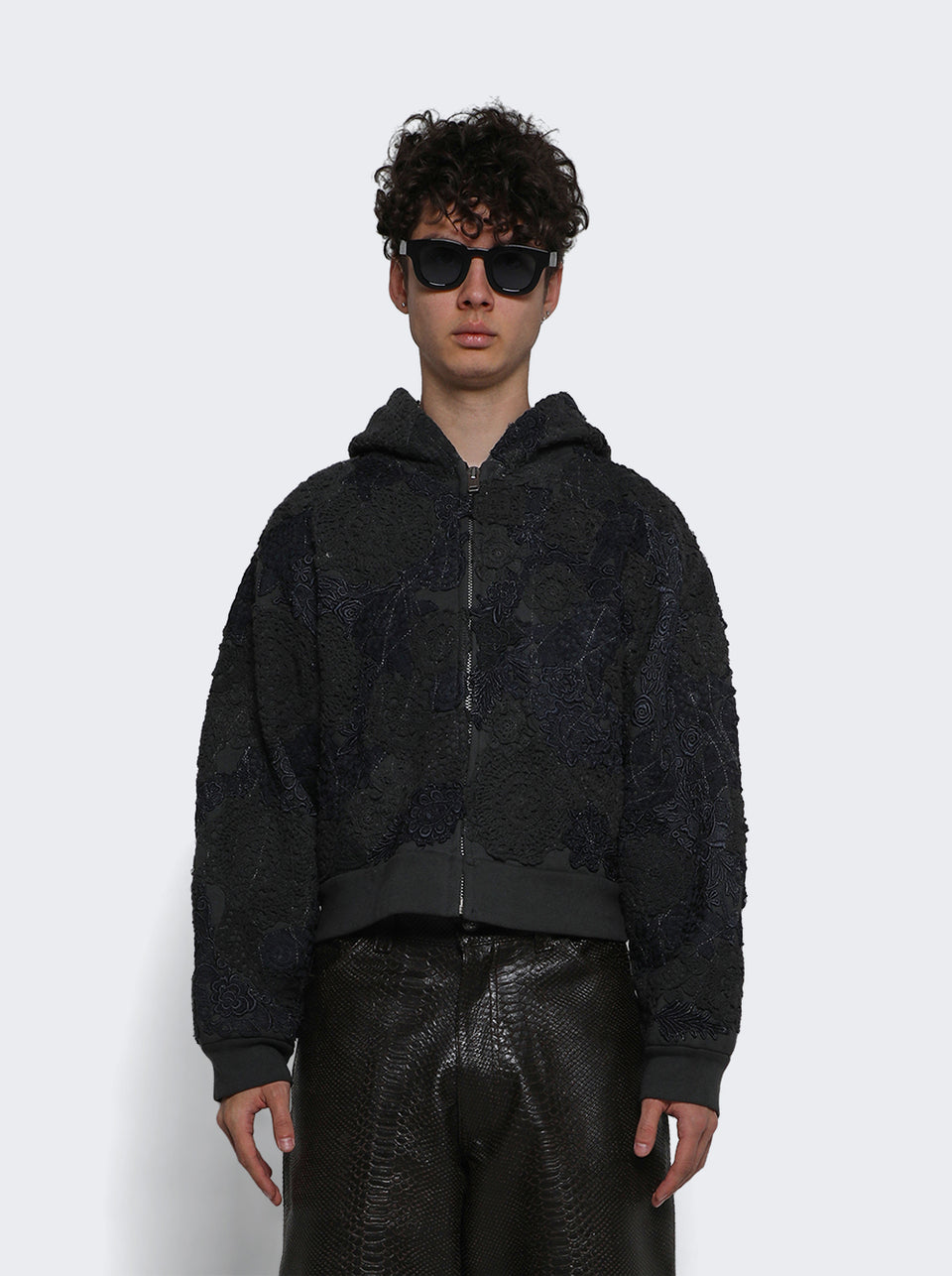 Dusty Lust Hoodie_Grey_03.jpg