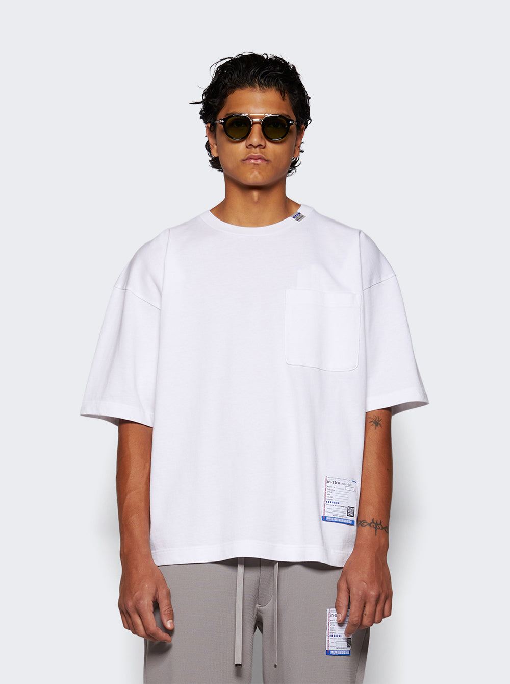 I12TS512_White_03.jpg