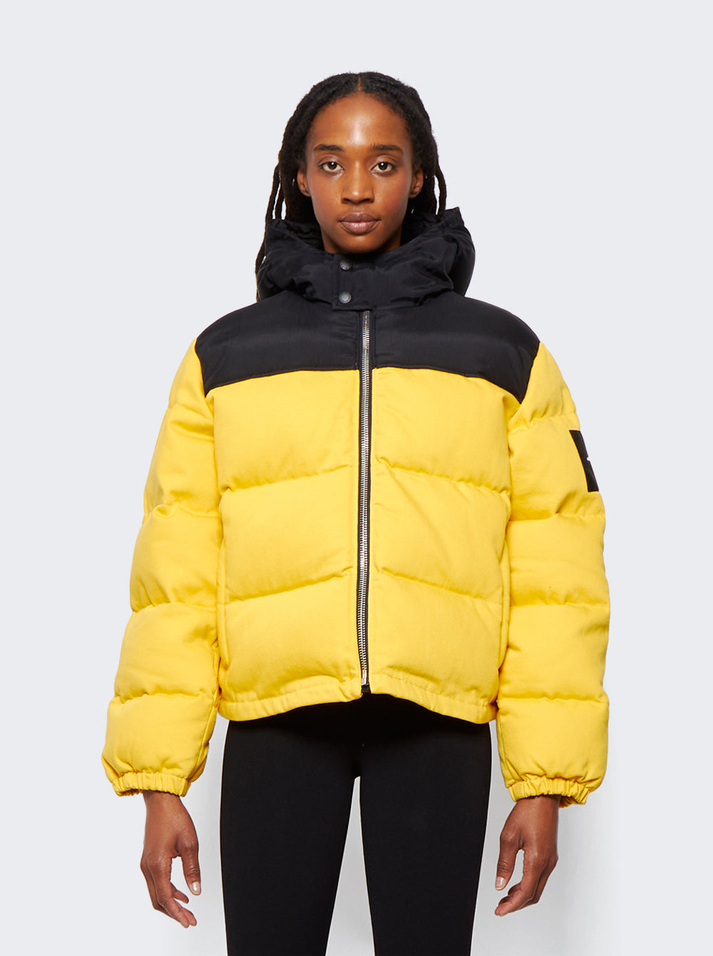 4DC3222153_Yellow_03.jpg