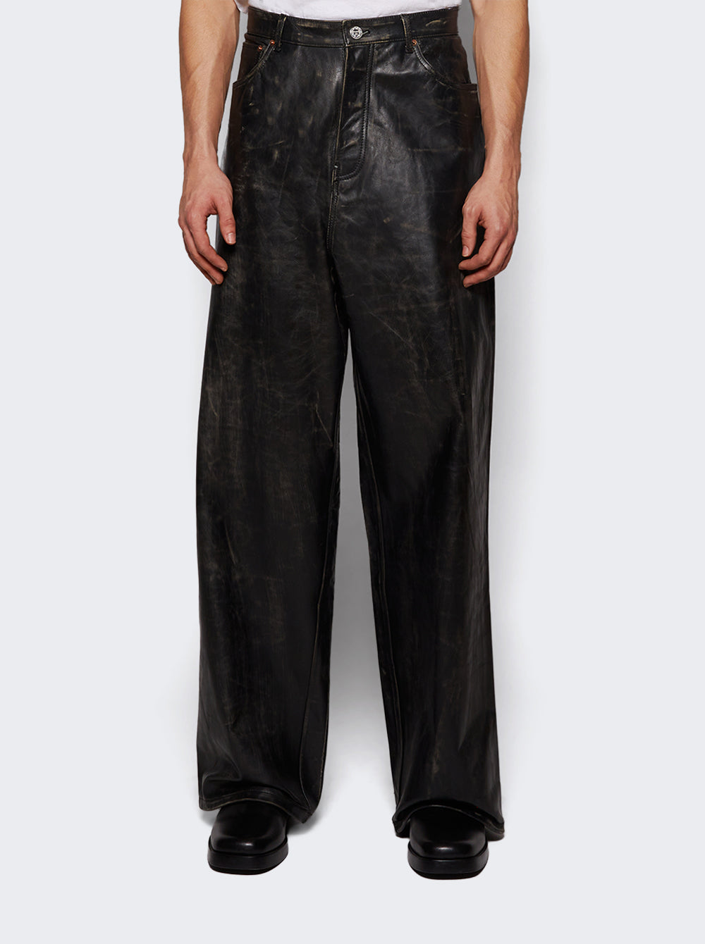 UA66PA200X_Black_03.jpg