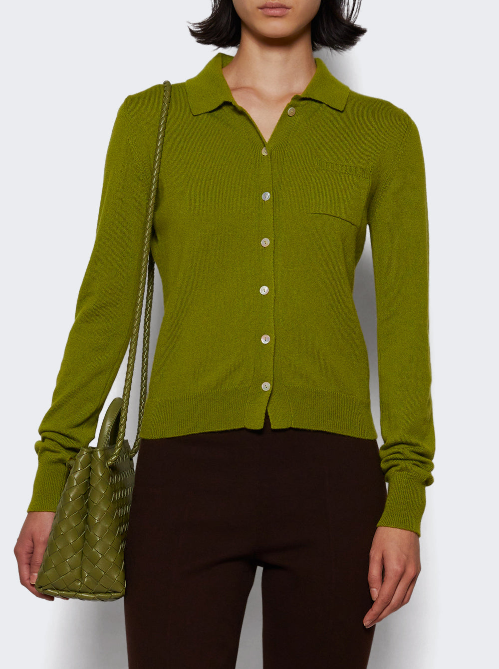 AM9_Green_03.jpg