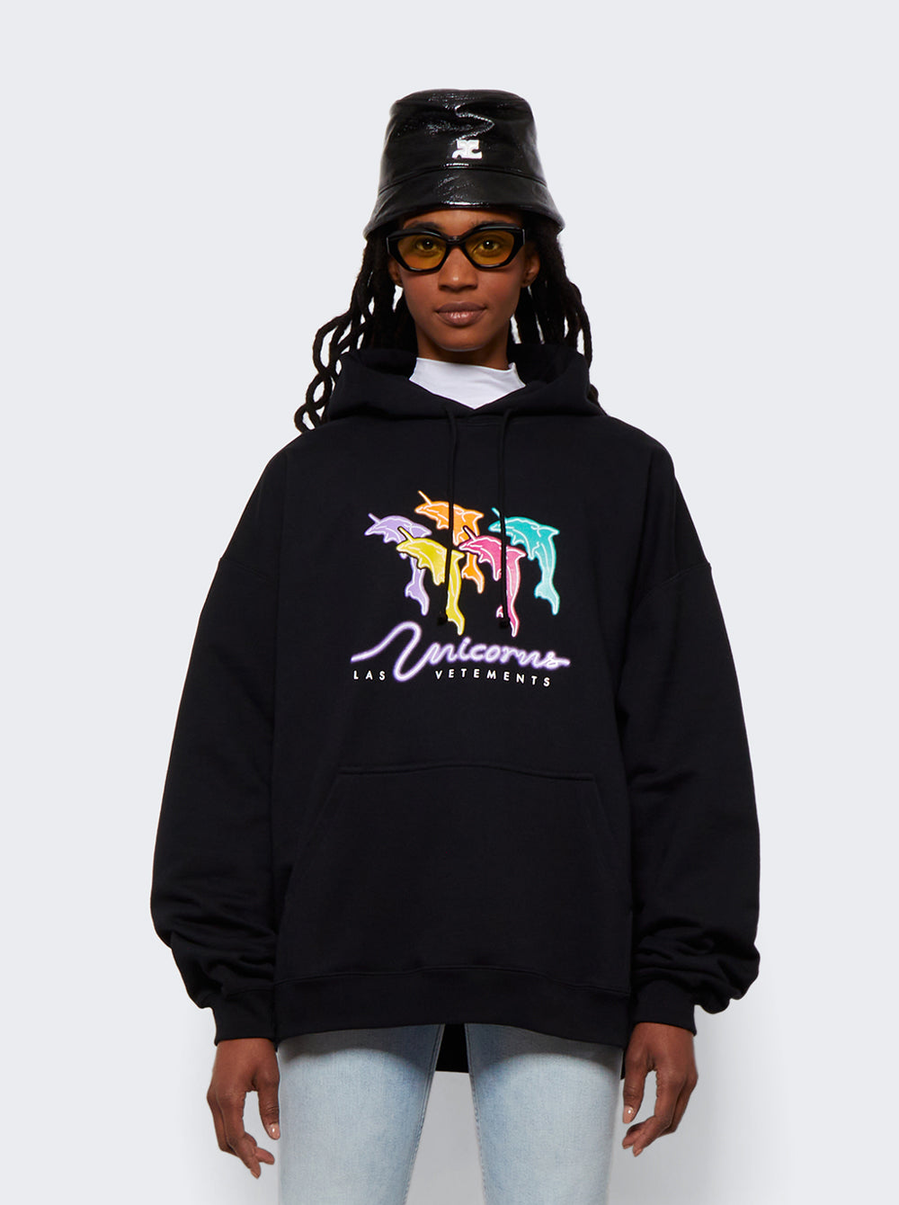 UA53HD220B_Black_03.jpg