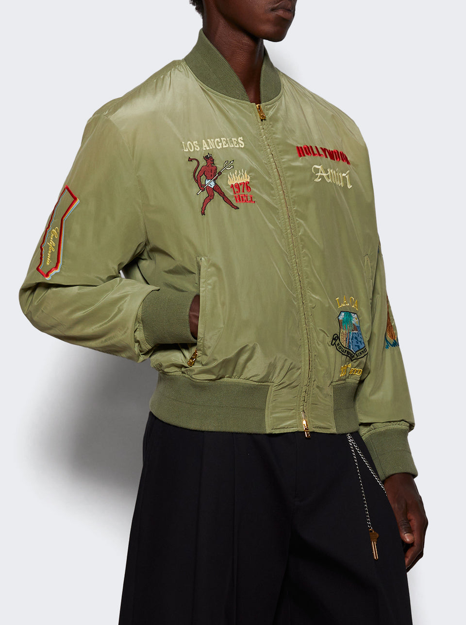 AMOUBB1051_Green_03.jpg