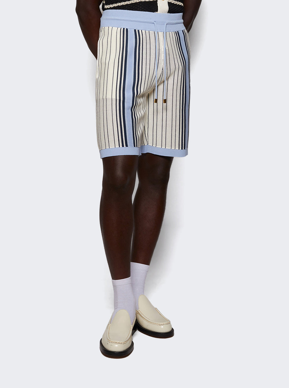 AMKNSH1048_Blue_03.jpg
