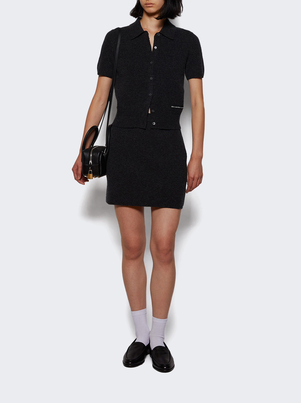 PF25FC008BK001CL014_Black_03.jpg