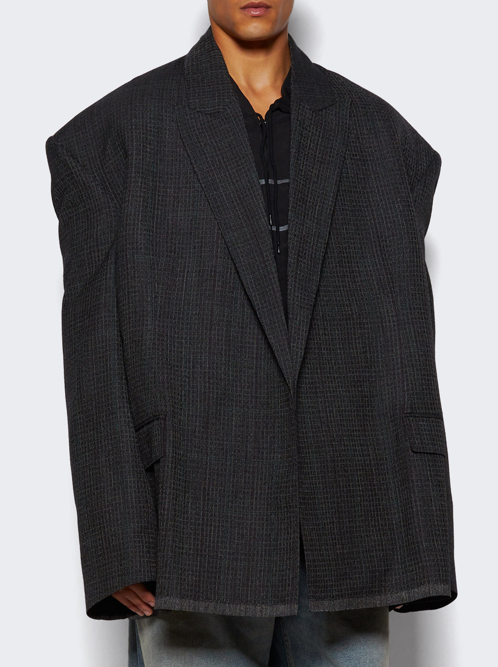 821072 TRT34_Black_03.jpg