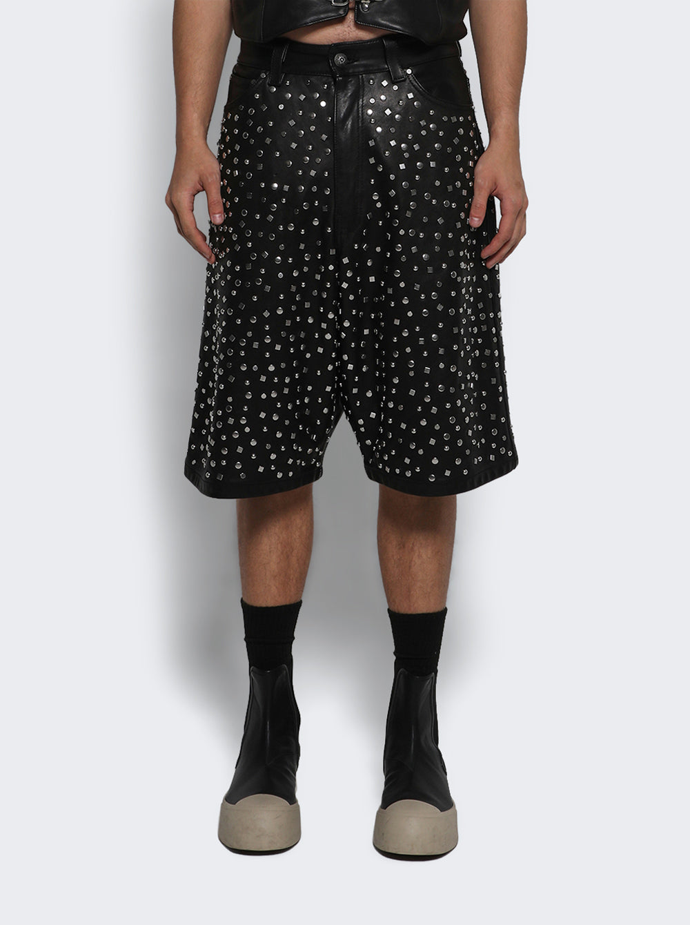Spark Leather Short_Black_03.jpg