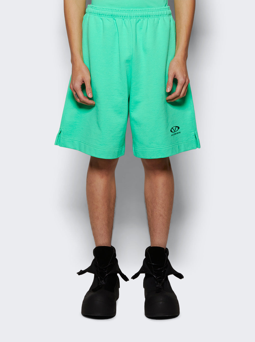 UA66SS600E_Green_03.jpg