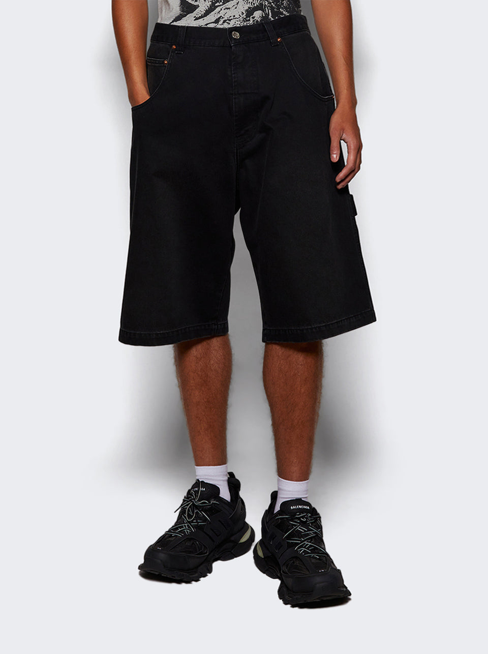 UH76DP125B2_Black_03.jpg