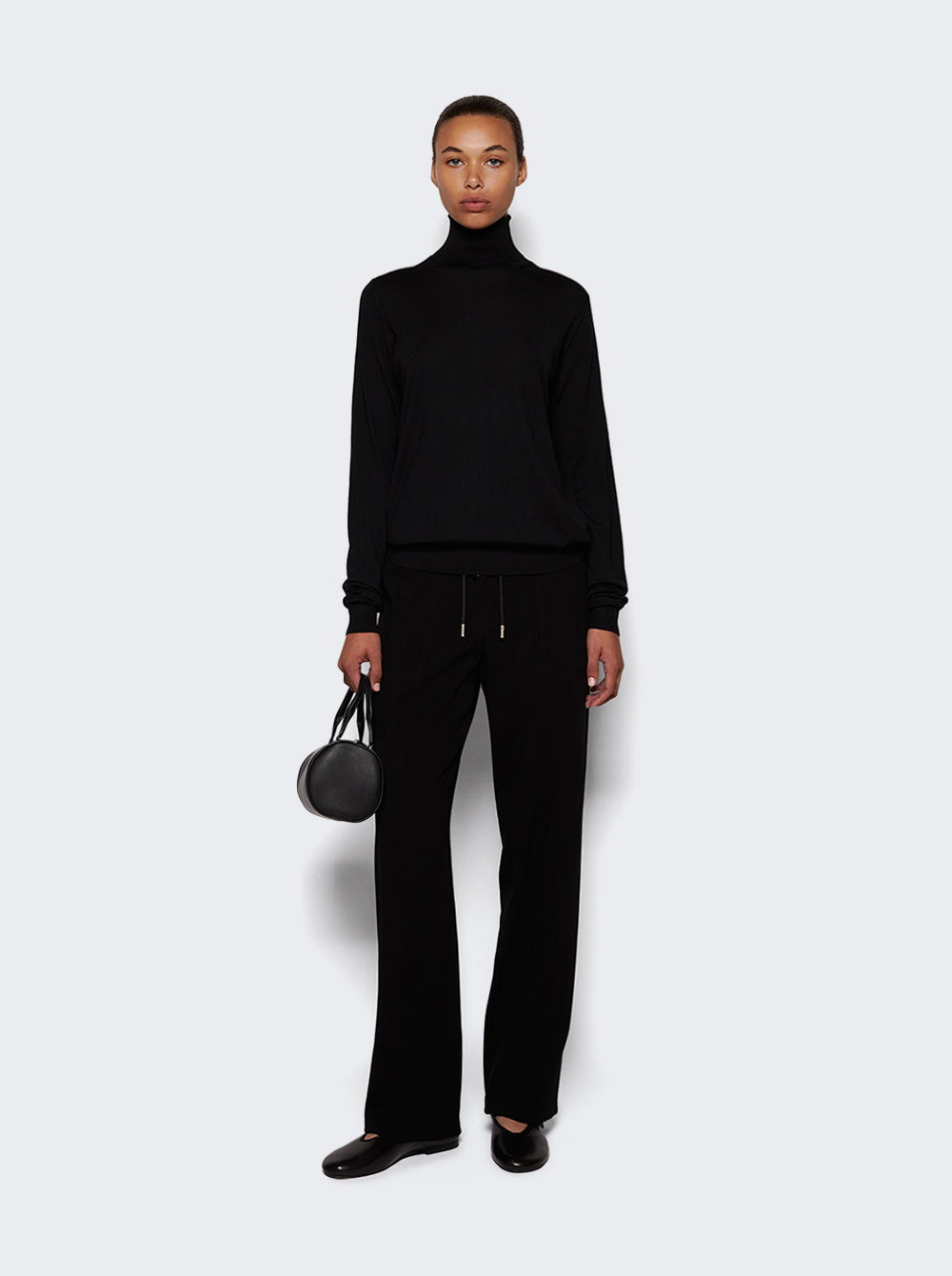 W1673 L97_Black_03.jpg