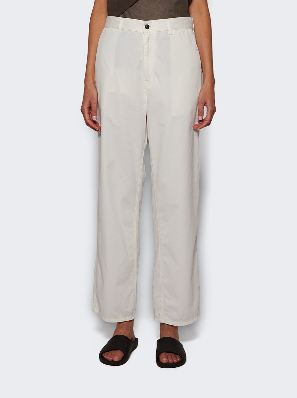 9050-W3670_White_03.jpg